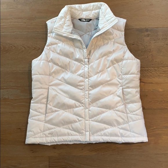 The North Face Jackets & Blazers - Women’s North Face Aconcagua 550 Vest